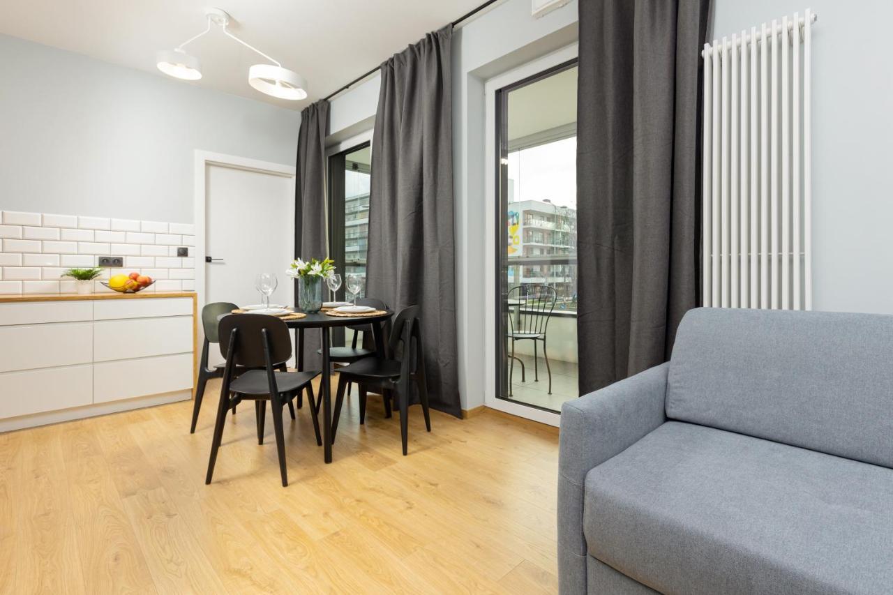 Artistic Zoliborz Apartments By Noclegi Renters Warszawa Exteriör bild